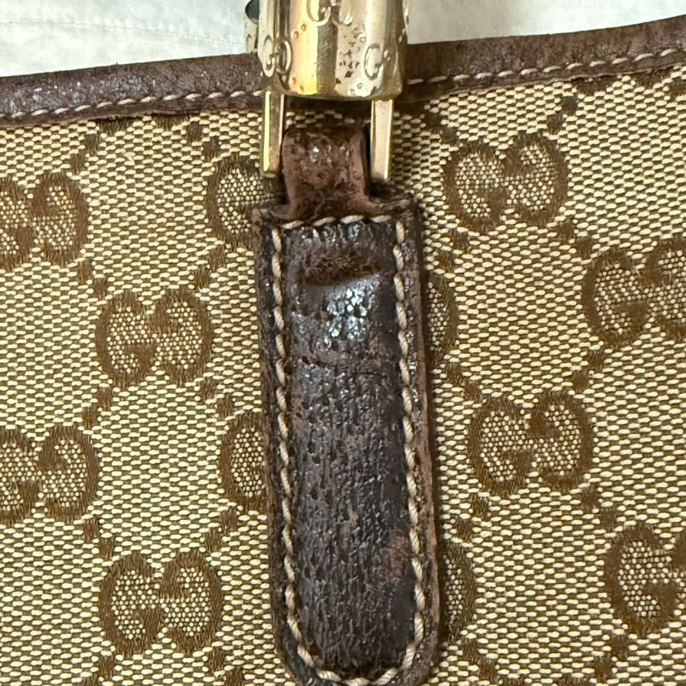 Vintage Gucci Abbey GG Supreme Canvas Tote with Green Red Green Web Stripe - Picture 6 of 16